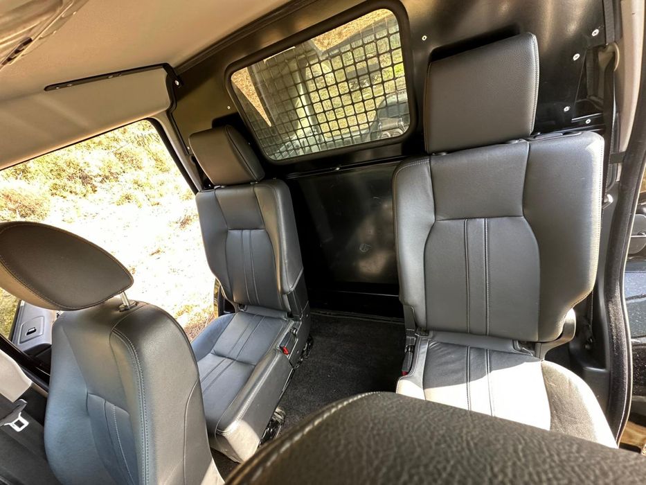 Land Rover Discovery 4