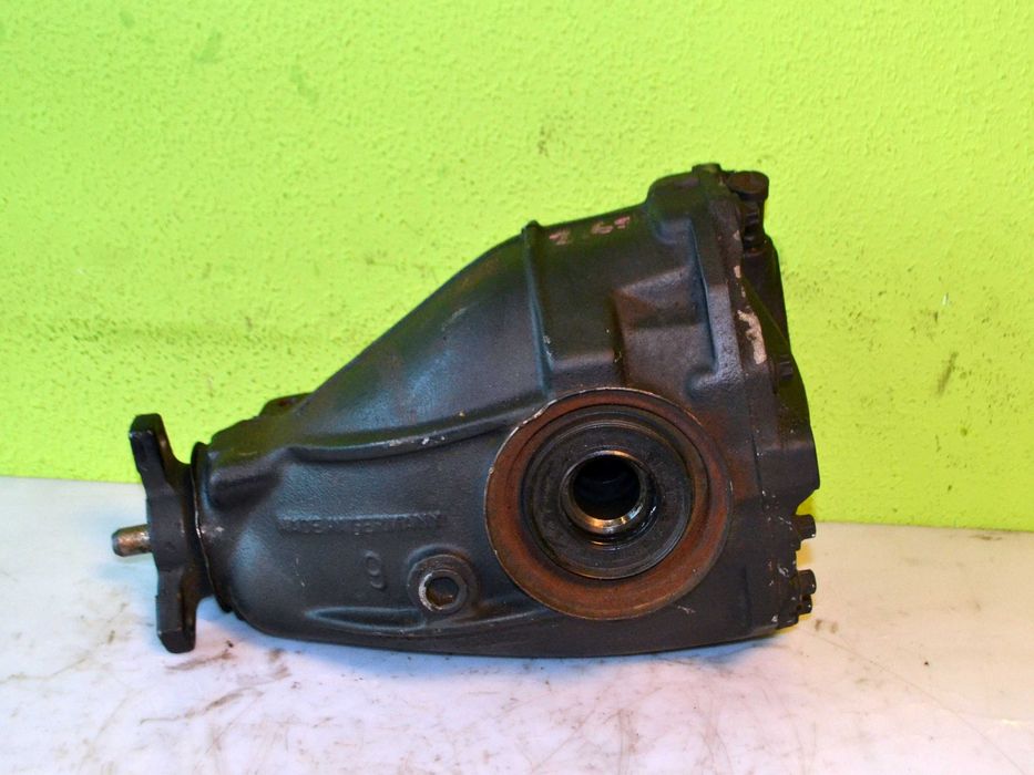 Dyferencjał Dyfer Tył MERCEDES C KLASA W203 2.2 CDI   2.65