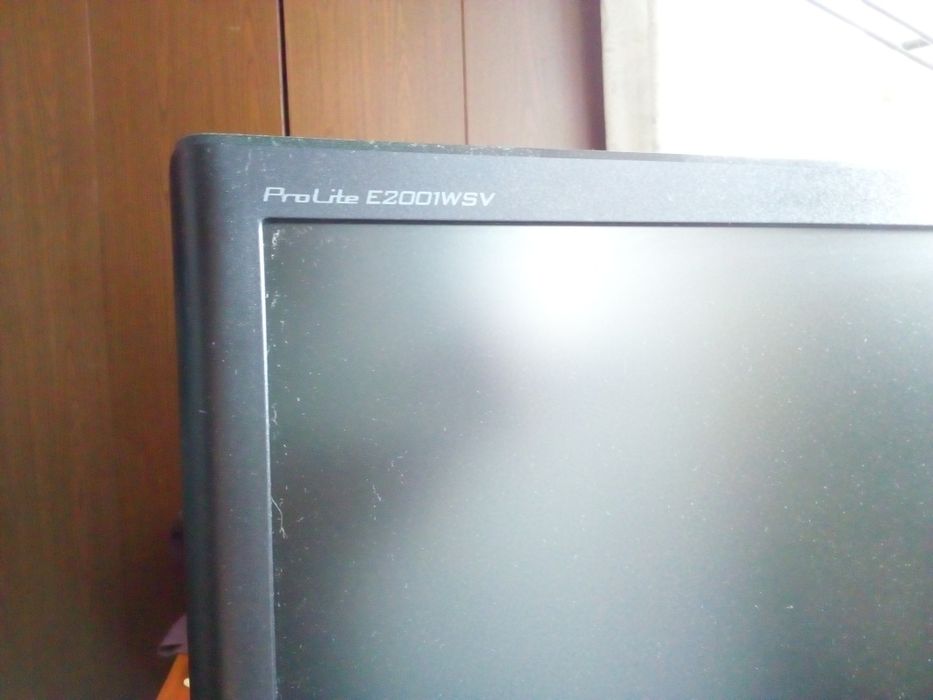 Продам монитор IIYAMA 20"