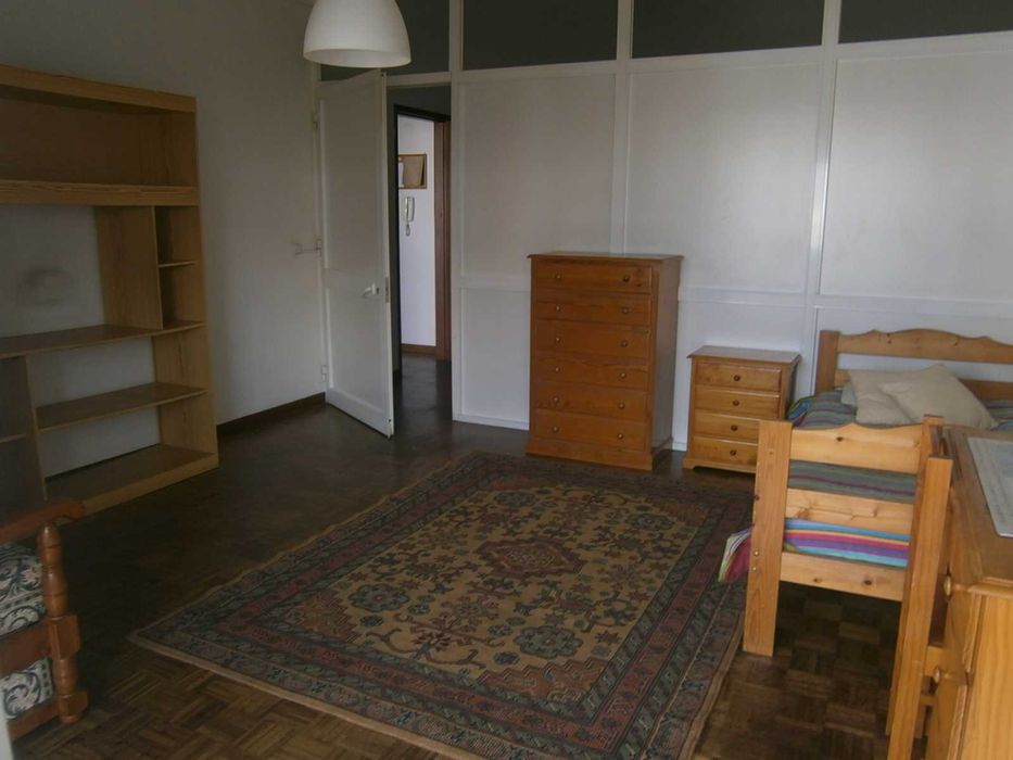 Quarto individual para estudante Glicínias Aveiro