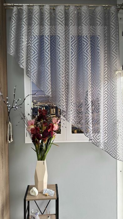 Занавіска штора тюль на кухню 1 куточок(є на різні сторони) 400-500грн