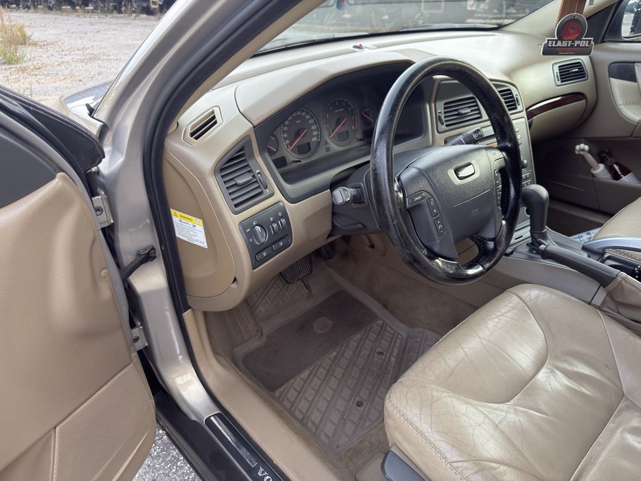 Volvo xc70 2.4t b/g