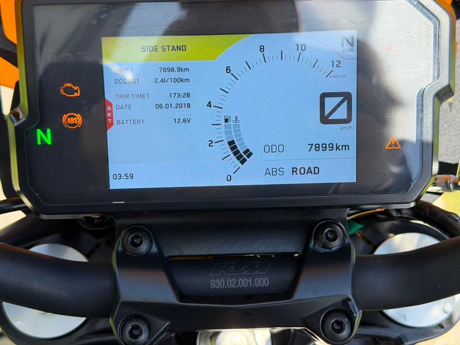 Mota KTM Duke 125 de 2023