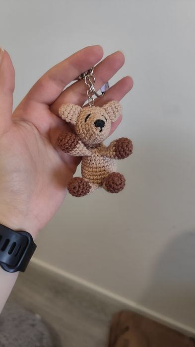 Porta-chave com  veado bebé em crochet