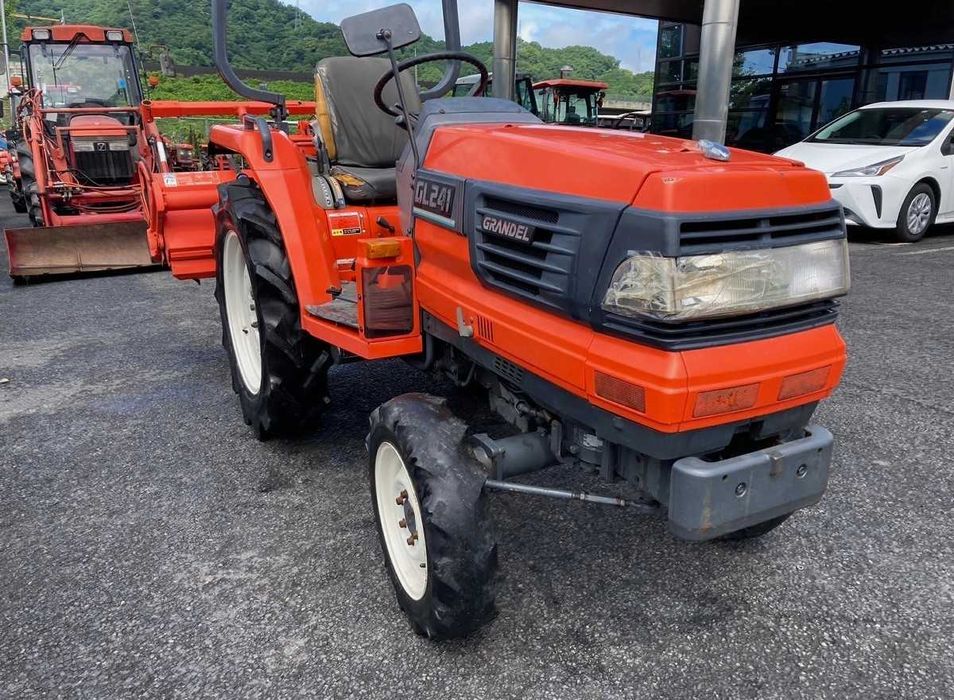 Traktor Kubota GL241D