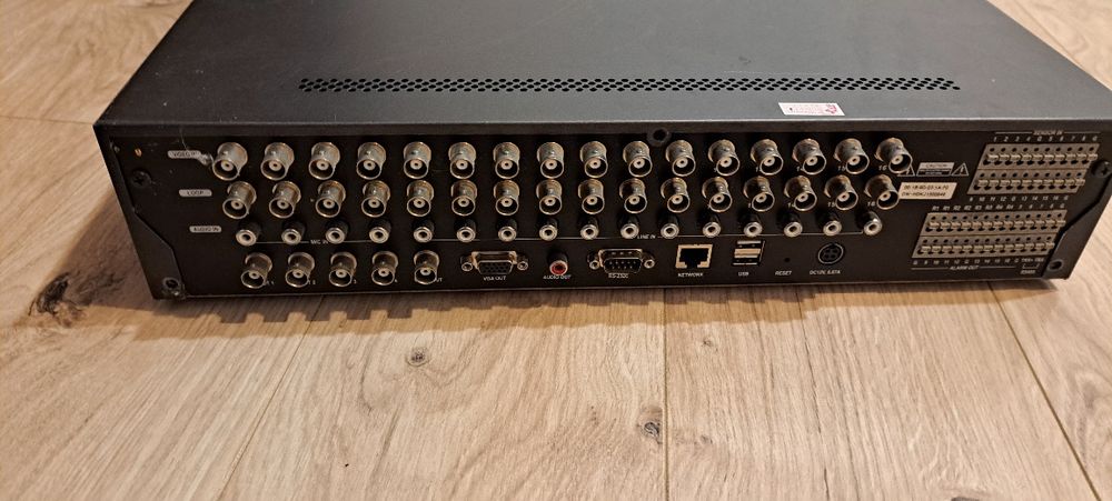 Rejestrator video NOVUS DIGITAL VIDEO RECORDER Model: NDR-EA4416