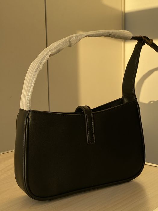 Жіноча сумка в стилі ysl