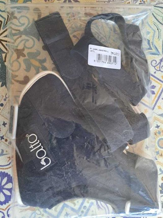 Detalhes do produto
Vendo joelheira Balto Jump  tamanho L