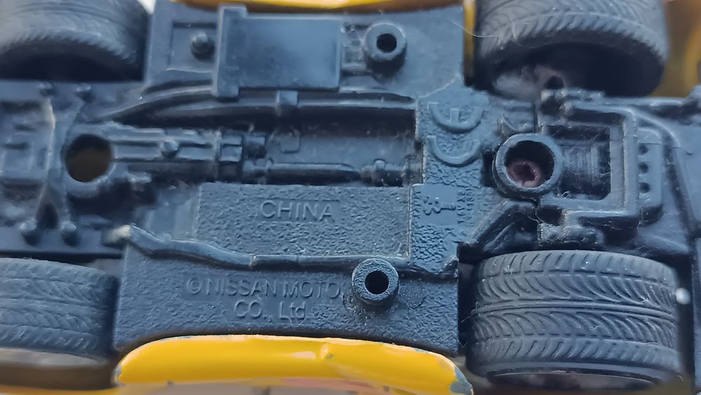 Carrinho Nissan GTR. Bosh. Antigo. Miniatura
