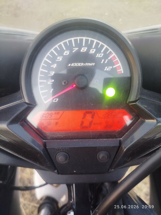 Продам Хонда сбр 125 р