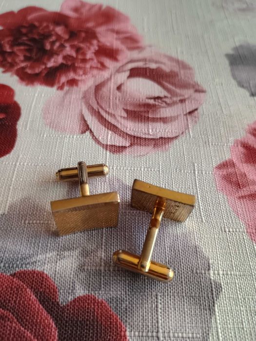 Spinki do mankietów