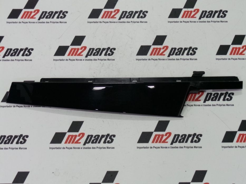 Cobertura / Revestimento / Friso Pilar B Bmw X1 Ref: 51337349652