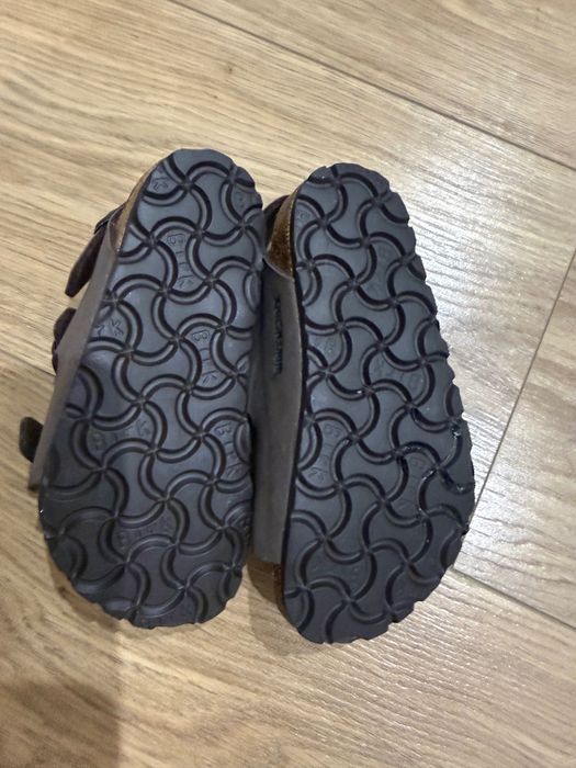 Босоніжки Birkenstock 26 розмір