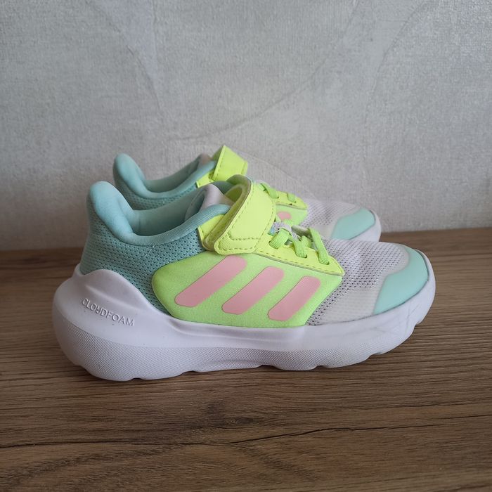 Кросівки для дівчинки Adidas 30р