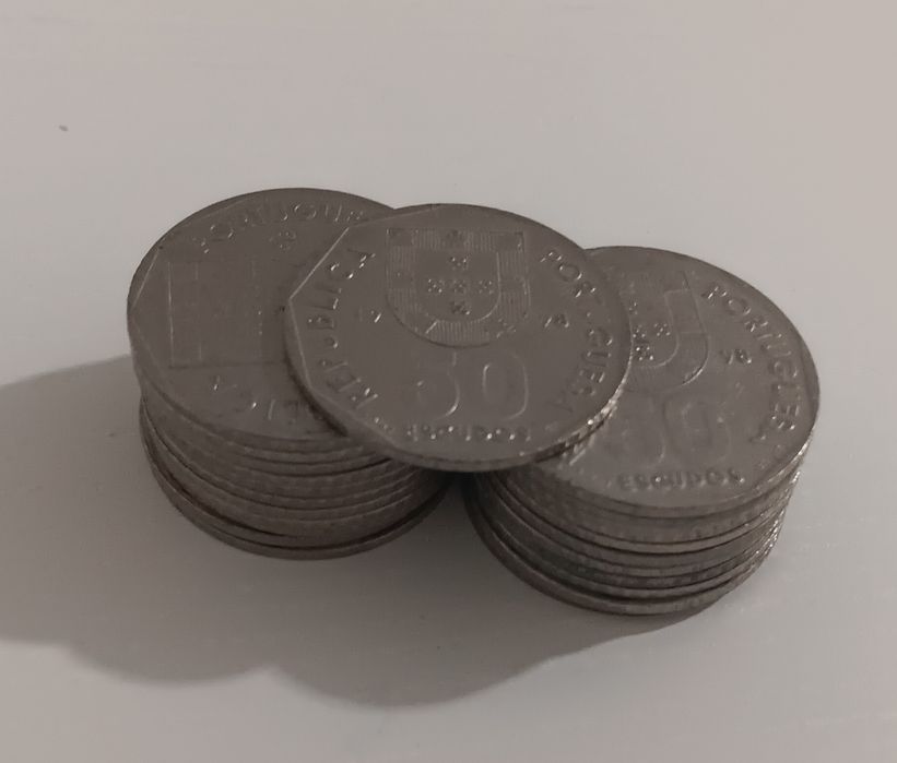 Lote Ref. 8: Moeda 50 escudos de 1998