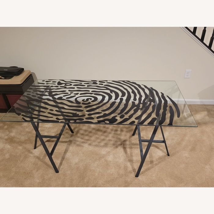 Secretária de vidro com cavaletes IKEA – GLASHOLM