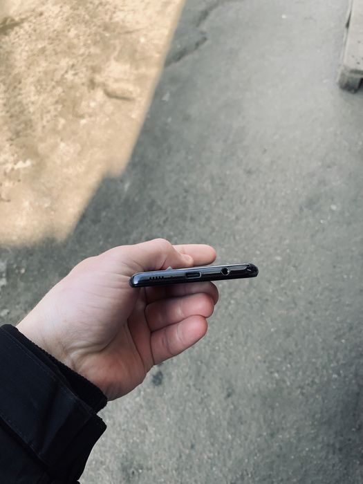 Продам телефон Samsung a42 5g (128) в идеальном состоянии