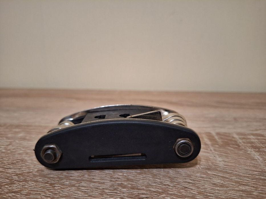 Multitool narzędzie wielofunkcyjne rowerowe rower śrubokręt