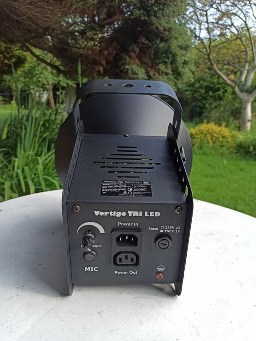 American DJ Vertigo Tri LED