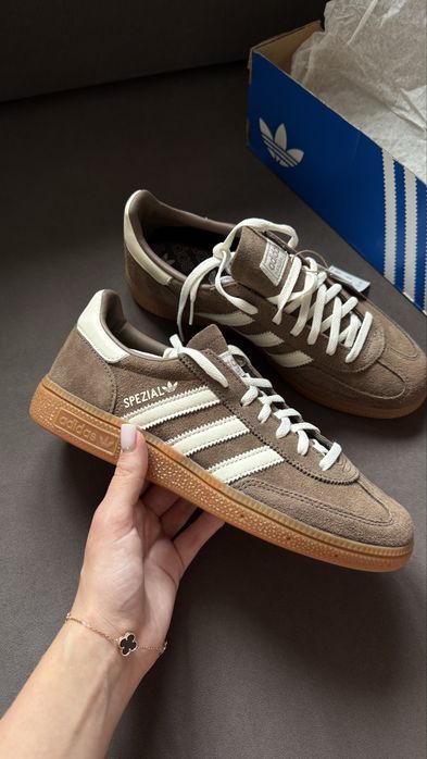 Adidas spezial оригінал