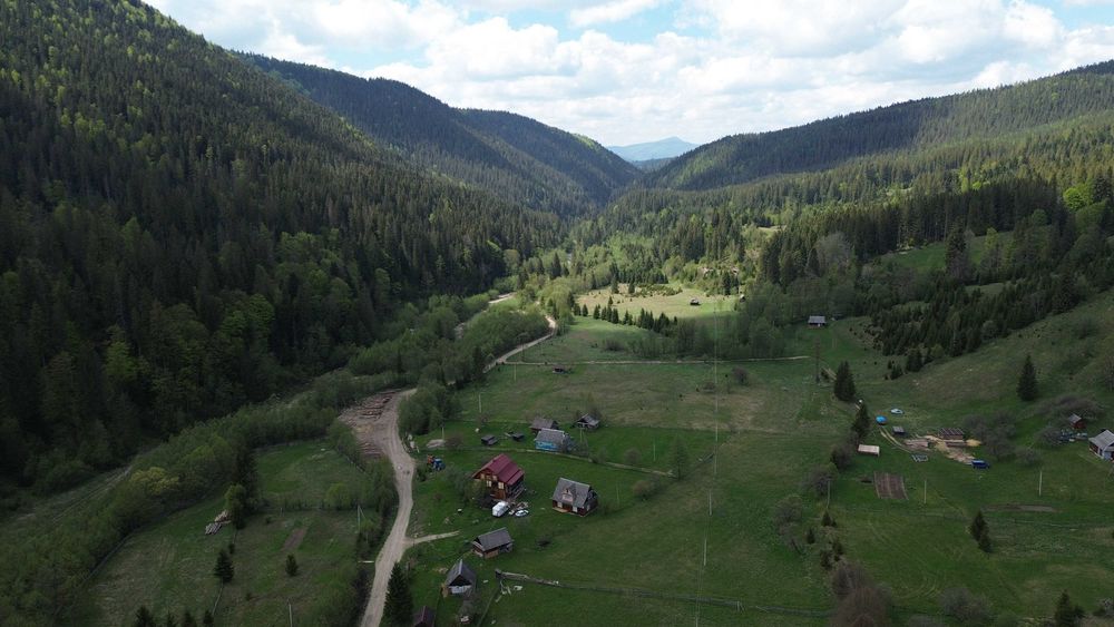 Продам ділянку в горах Микуличин,Земля в Карпатах