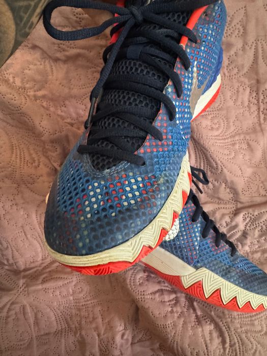 Nike Kyrie Irving 1 “Day of Independence”