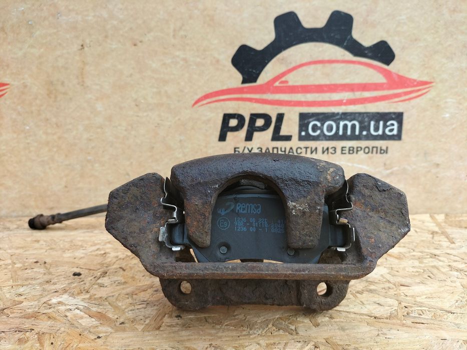 Volvo XC70 II 07-16 V70 суппорт задний левый трубка шланг тормозной