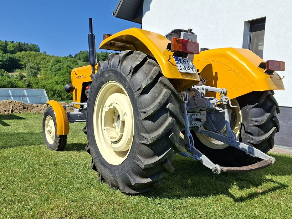 Ursus c360 82 rok po remoncie  silnika