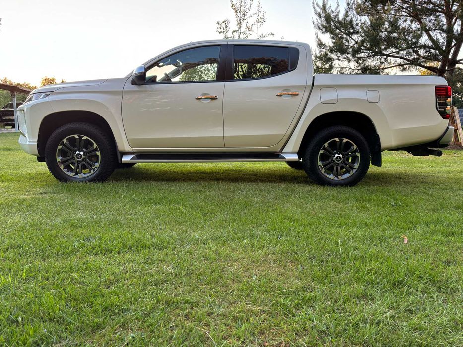 mitsubishi l200 2.3d intense +