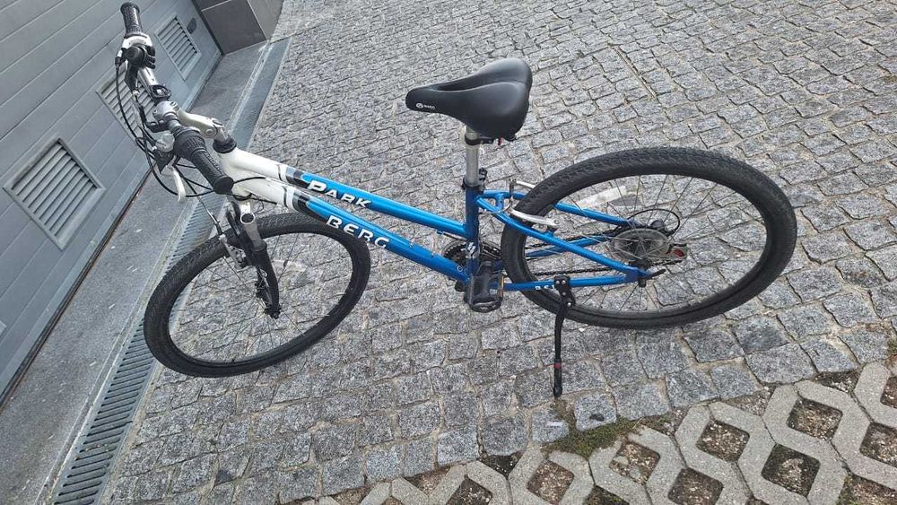 02 bicicletas usadas em bom estado