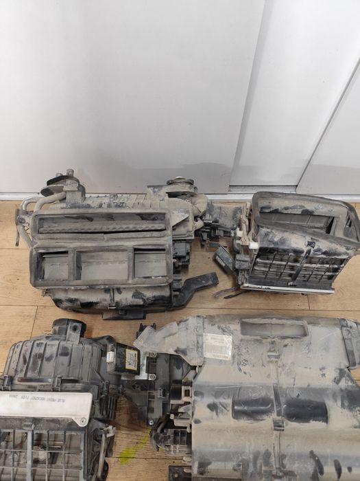 Nagrzewnica z wentylatorem komplet do Mitsubishi L200 2.5 DID
