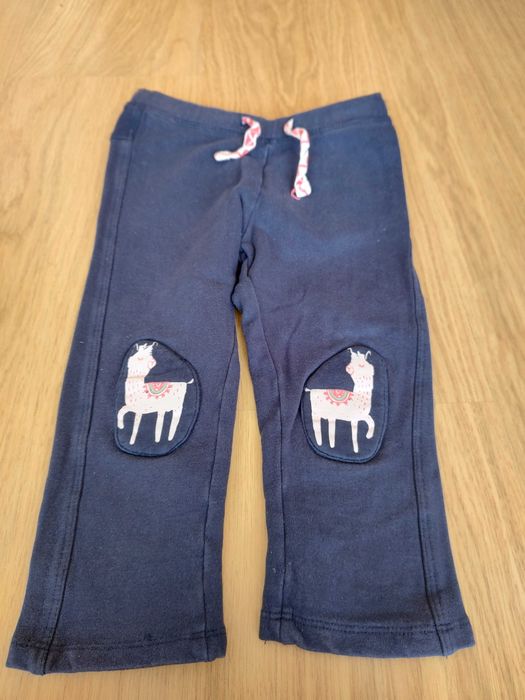 Spodnie dresowe r. 86