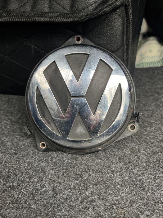 Ручка, эмблема, значок багажника Passat B6, B7 CC