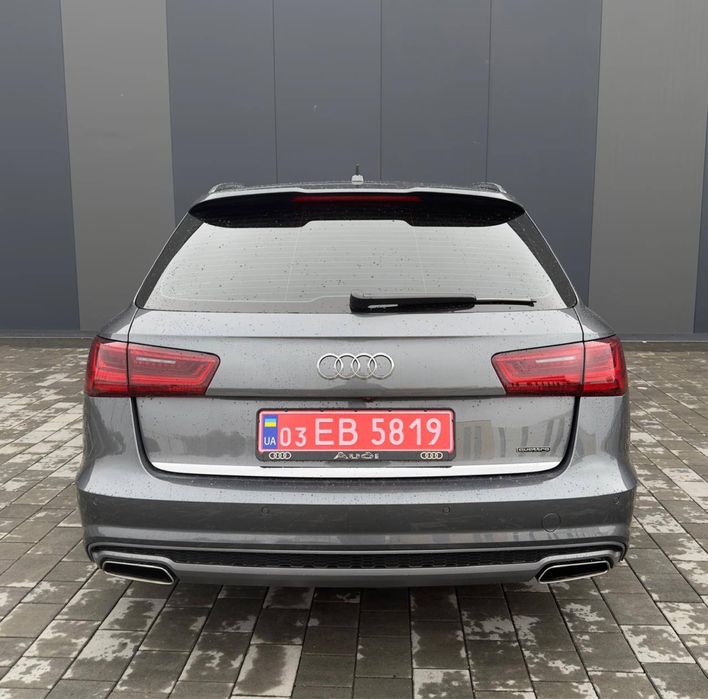Продаж Audi A6 2015