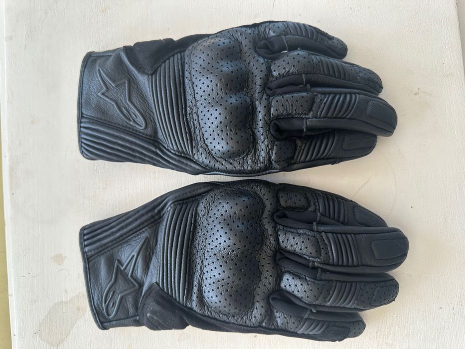 Luvas Alpine Novas