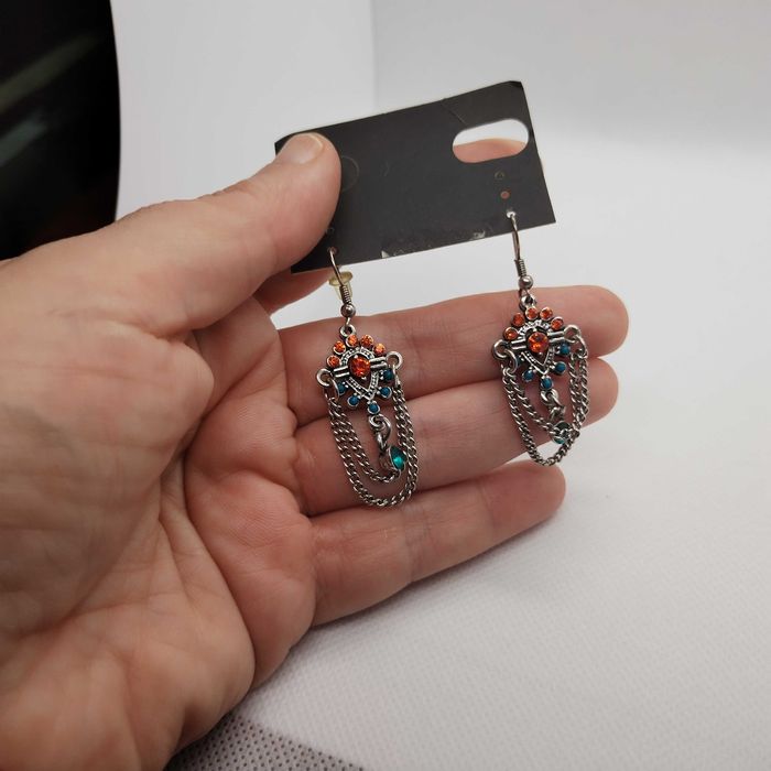 BRINCOS (2) 1 unid- 3€; 2 unid- 4€; 3 unid- 5€