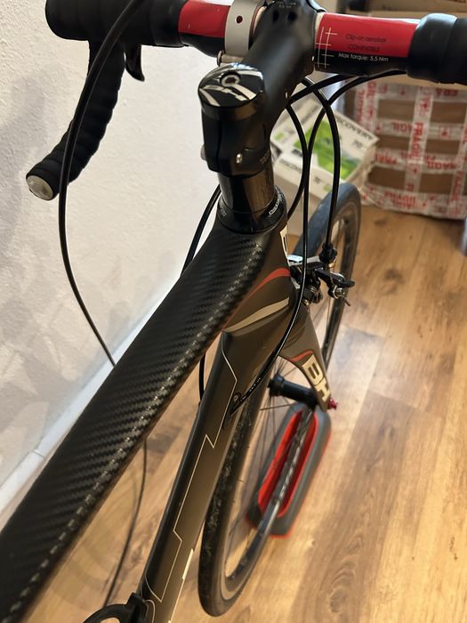 Bicicleta de estrada BH G6 Carbono