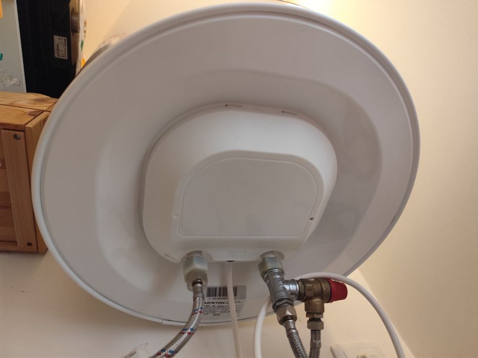 Termoacumulador ARISTON 100lt