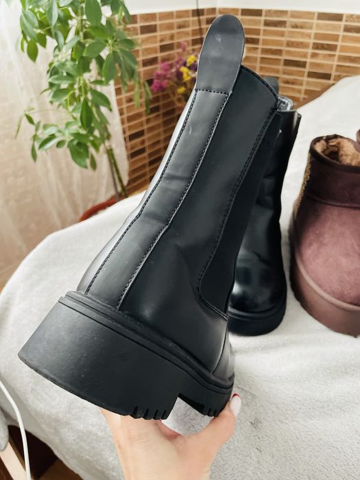 Челсі уги жіноче взуття