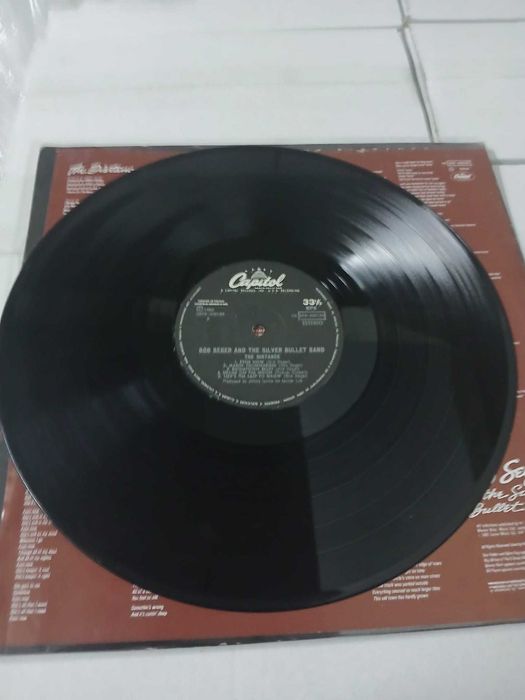 Vinil Bob Seger & The Silver Bullet Band – The Distance