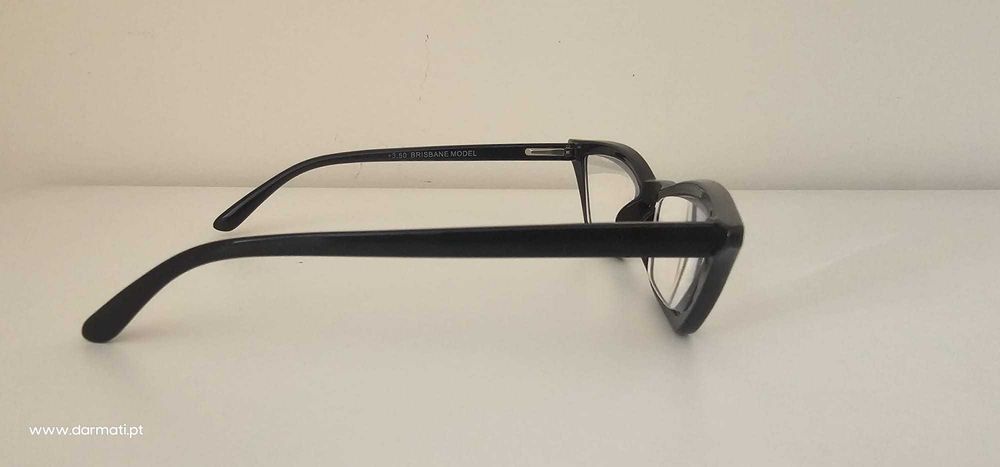 ÓCULOS DE LEITURA PRÉ-GRADUADOS