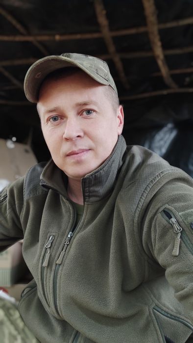 Я не прошу і ніколи не просив ви самі маєте зрозуміти це потрібно там