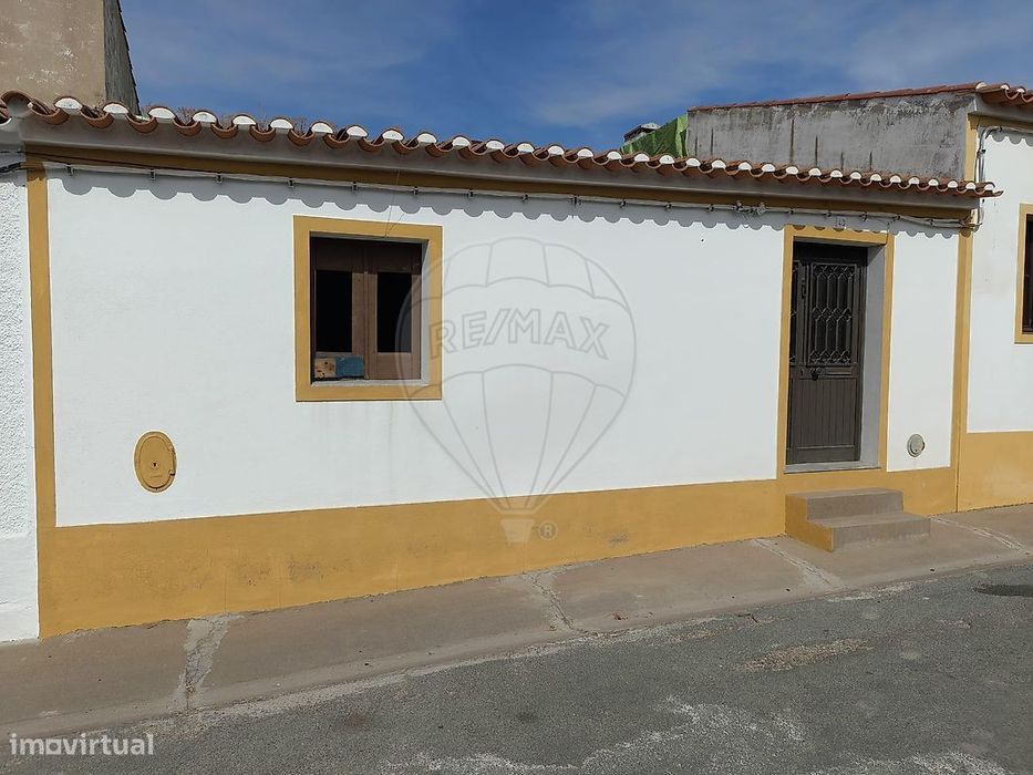 Moradia T2 para venda