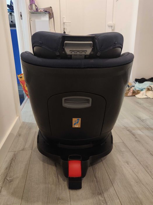 Cadeira Britax Romer swingfix M I-size