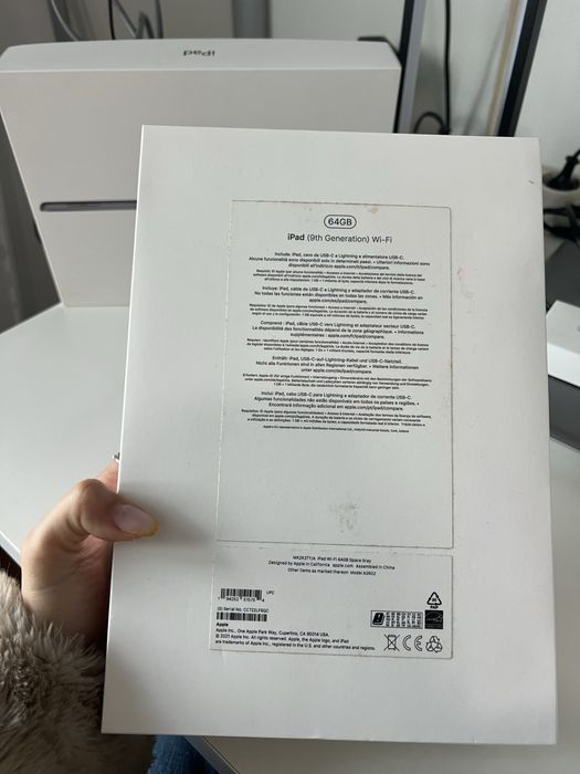 Ipad 9° Geração 64GB + Apple Pencil + Smart Keyboard + Capa