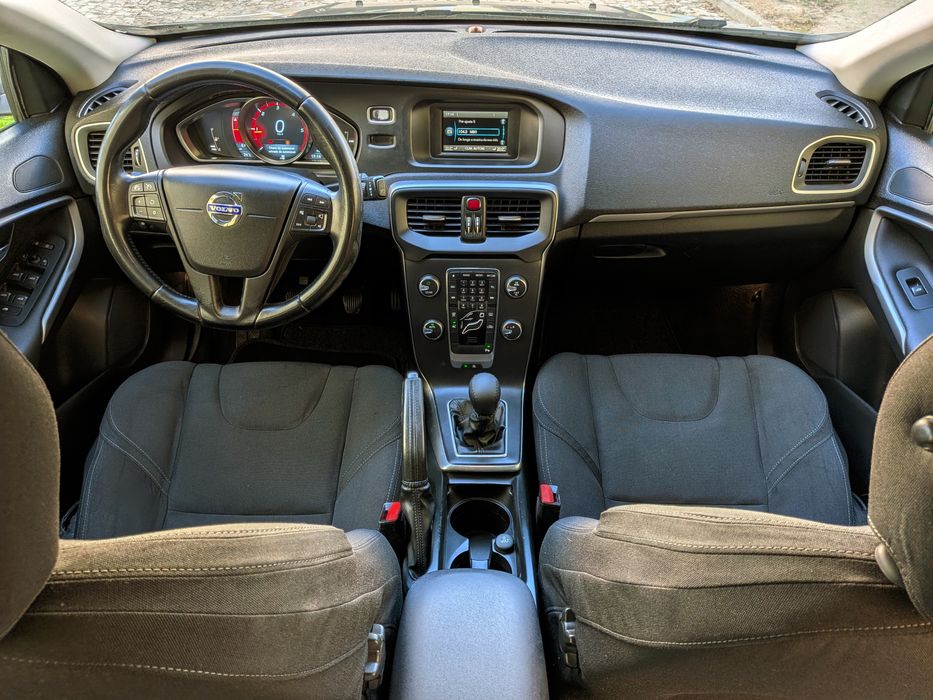 Volvo V40 1.6 115cv foto 5