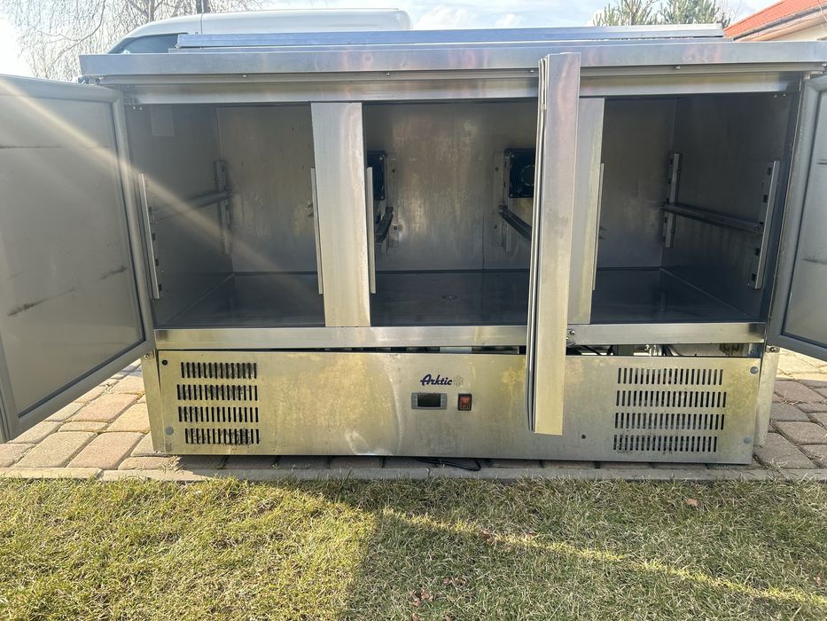 Stól chłodniczy Arctic, trzydrzwiowy