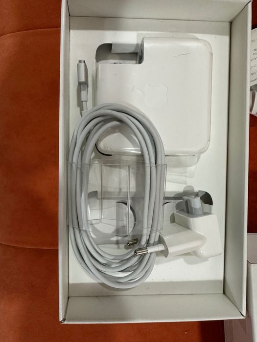 Selling 60W MagSafe 2 Power Adapter64741256983939121