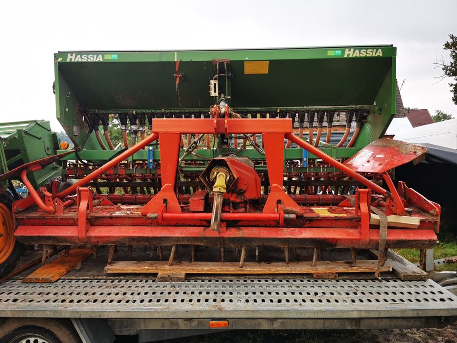 Zestaw uprawowo siewny Lely Hassia talerzowy nadbudowany 3m