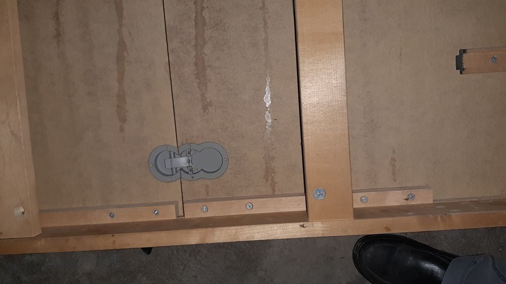 Mesa bonita e forte  8/12 pessoas